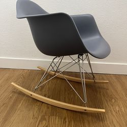 Rocking Chair Eames Replica 
