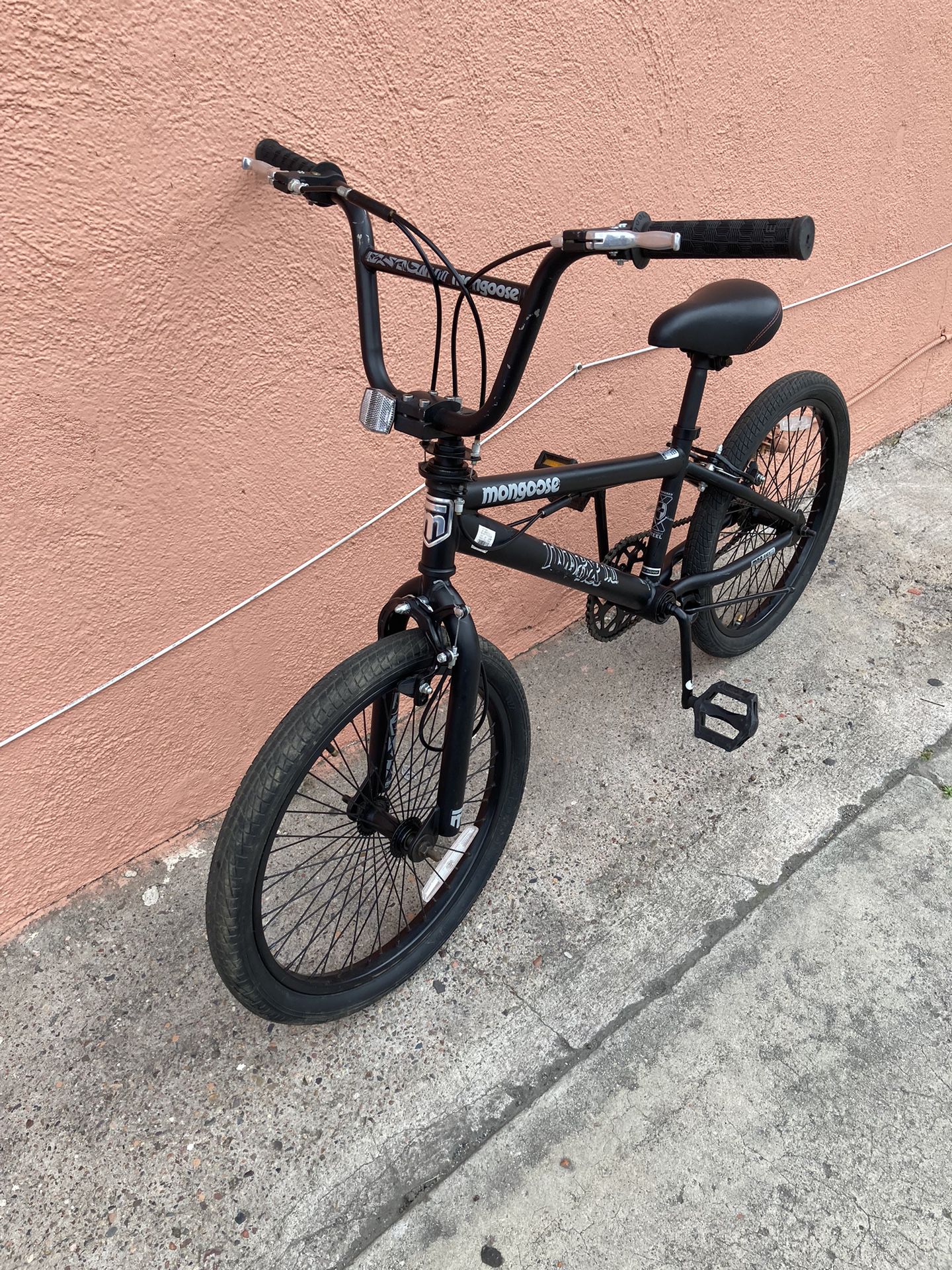 Mongoose Bmx Bike 20 Inches Tires Good Condition Ready To Ride 