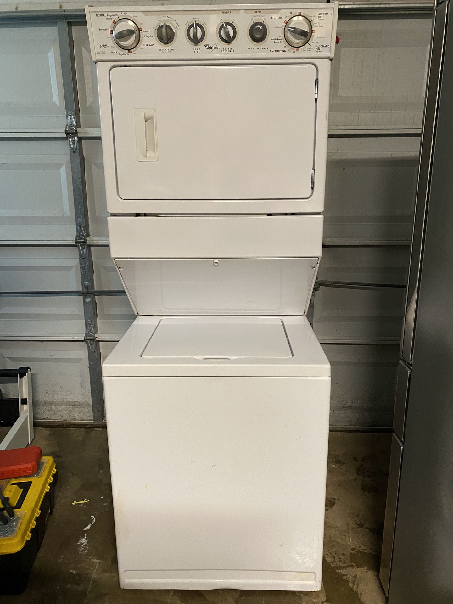 Electric Whirlpool Stackable Washer And Dryer . 