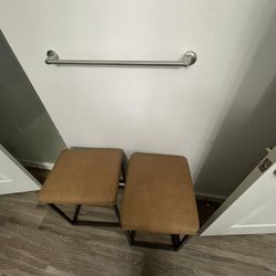 2 Counter Stools