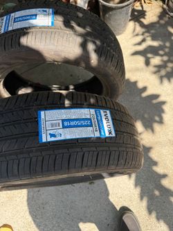 Tires new.