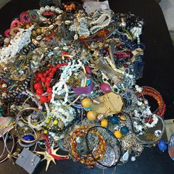 huge amount jewelry