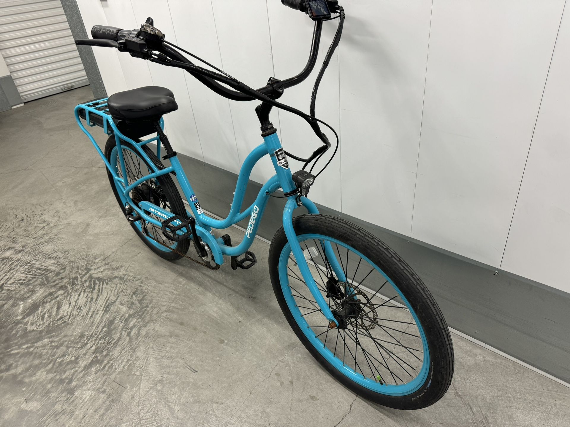 Pedego Interceptor electric bike, keyless