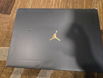 Air Jordan 11 Gratitude