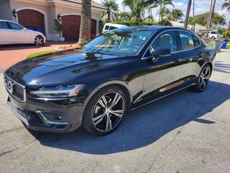 2022 Volvo S60