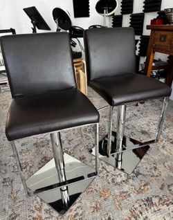 Stool Set X 2 (Dark Brown)
