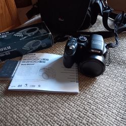 Fugi Digital Camera 
