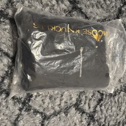 Real moose knuckles coat brand new size SMALL