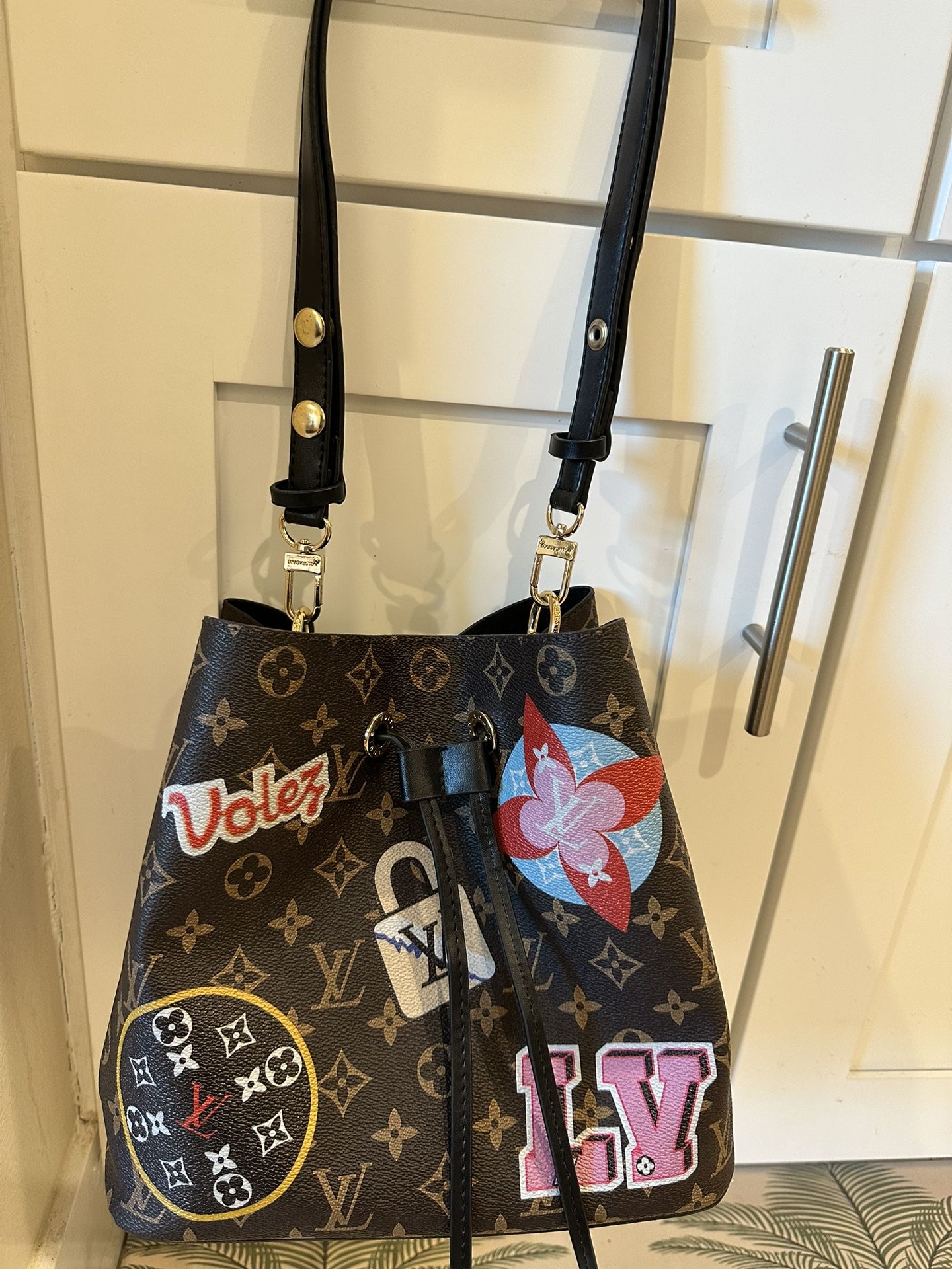 Louis Vuitton Shoulder bag for Sale in Port St. Lucie, FL - OfferUp