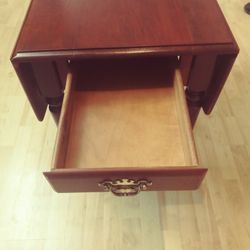 Beautiful Restored Ethan Allen Cherry Wood Table