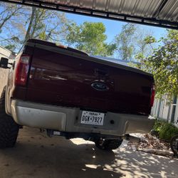 Ford F-350 Kingranch
