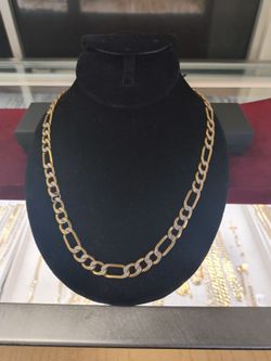10k Gold necklace 35 Gram 26 Long layaway available 10% down if you interested please make sure you ask for Maribel thank you