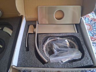 Bush Nicle Water Fall Faucet Great For A New Look In Your Bathroom Band New 