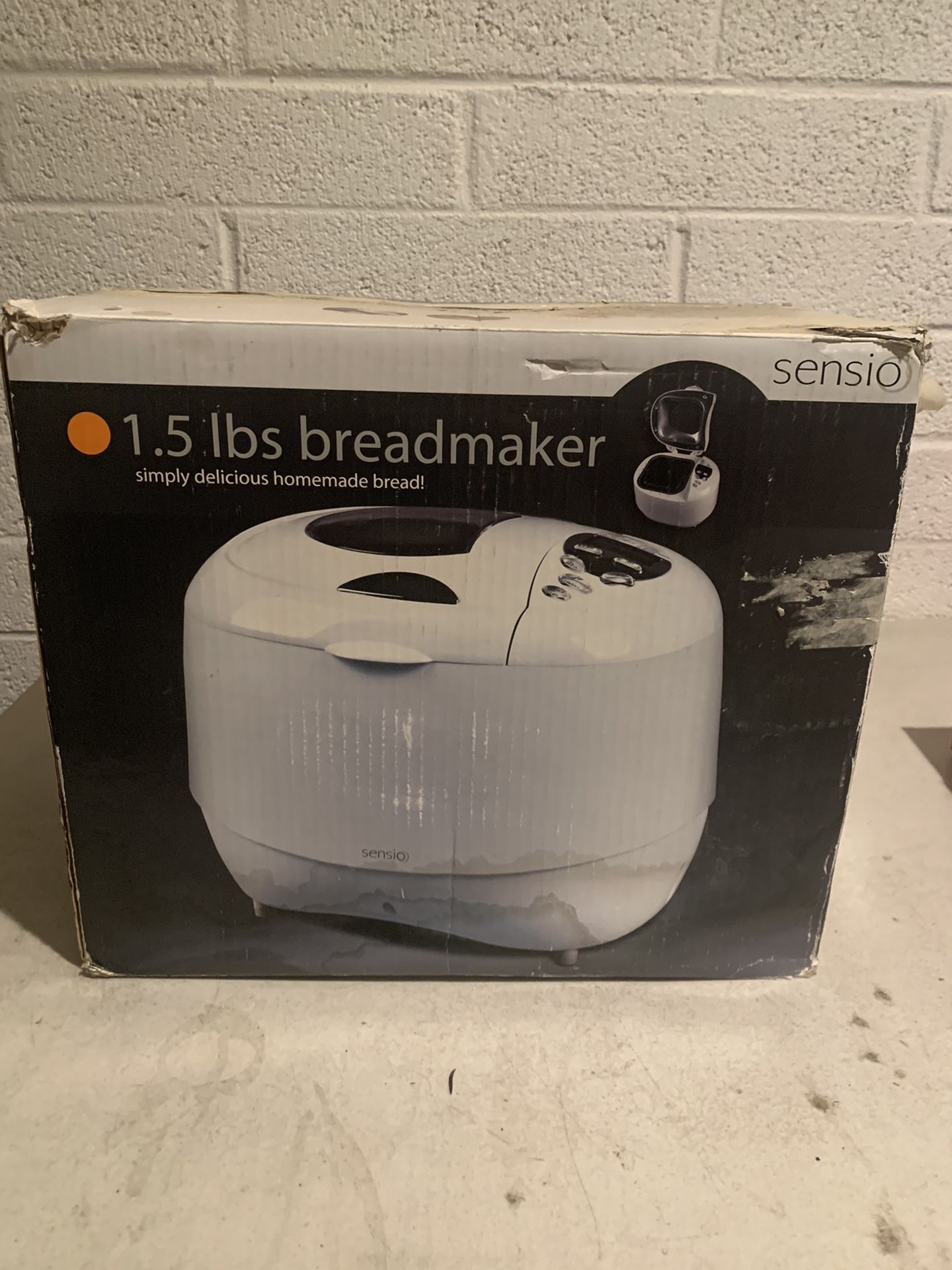 Bread maker brand new never used