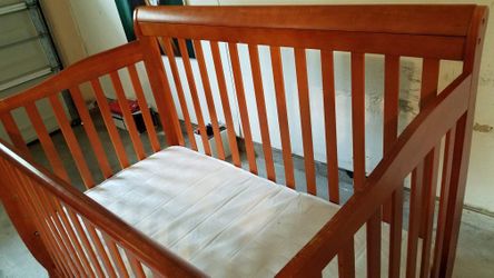 Crib with mattress