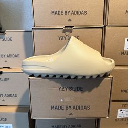 YEEZY “BONE” SLIDES