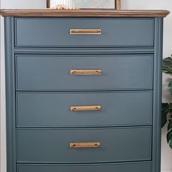 **FREE DELIVERY**Solid Wood 5-Drawer Chest