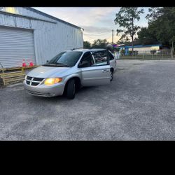2007 Dodge Grand Caravan• SXT Minivan 4D