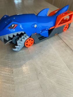 Hot Wheels Chomper & Spidey Shooter