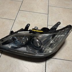 2010-2012 Lexus ES 350 Xenon HID Driver Left Headlight OEM