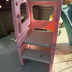 Toddler Stand 