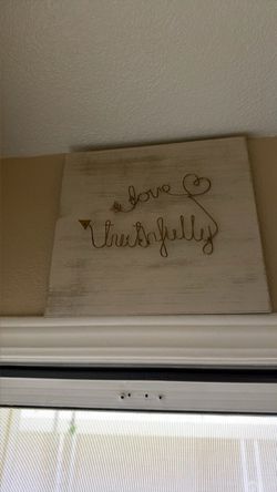 Love Truthfully Wire Art Wood Sign