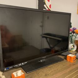 32” Westinghouse Tv 