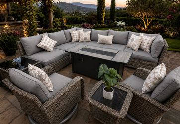 Brand new patio outdoor furniture set