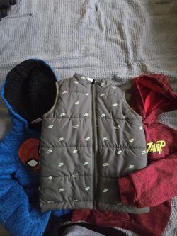 Assorted Boys Clothes (68pcs)