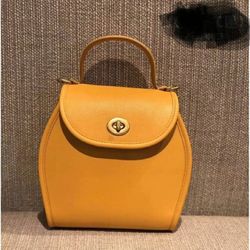 NWT Authentic Coach Turnlock Crossbody