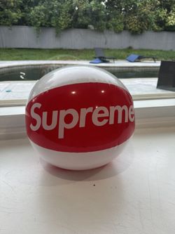 Supreme Beach Ball 