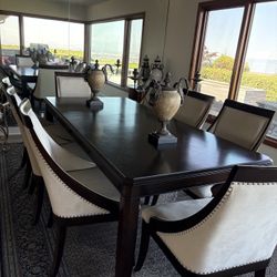 MOVING SALE. ALL FURNITURE MUST GO. 