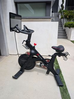 Peloton bike (1st gen)