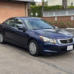 2009 Honda Accord - Excellent condition