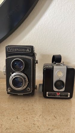 Vintage Yashica-A TLR & Kodak Brownie Hawkeye Cameras