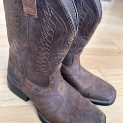 Ariat Boots US 4