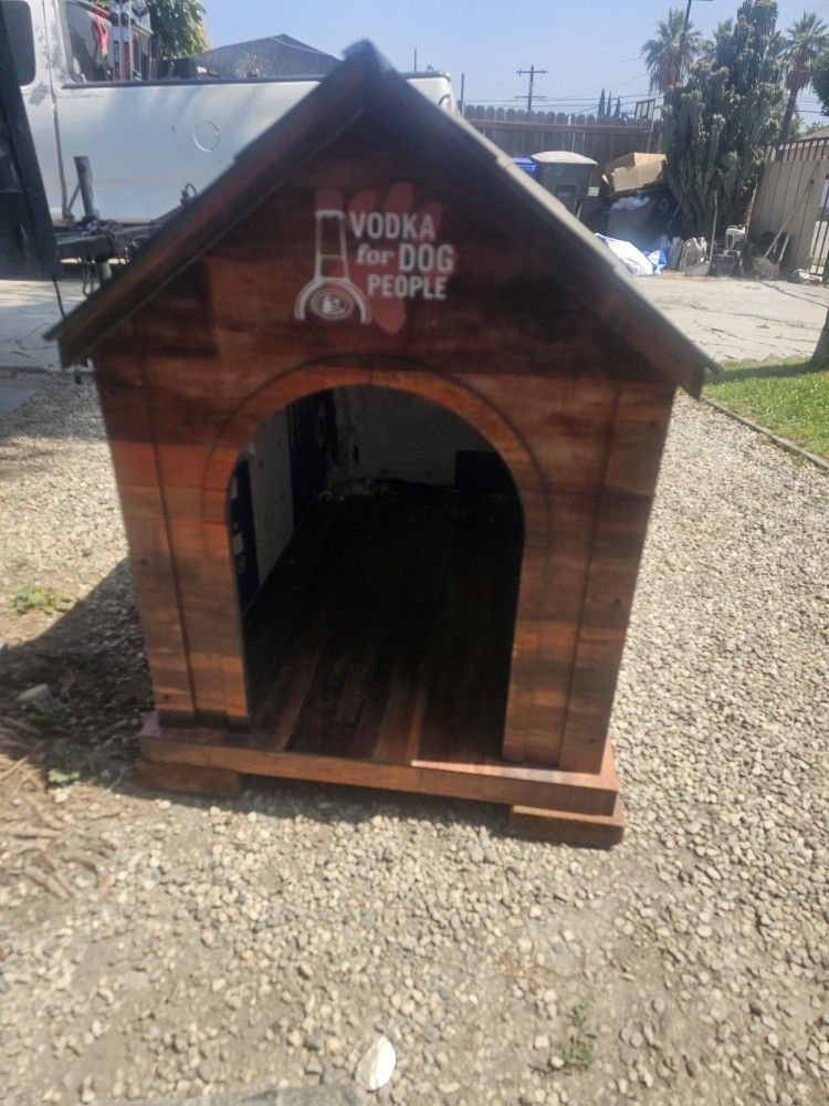 Dog House