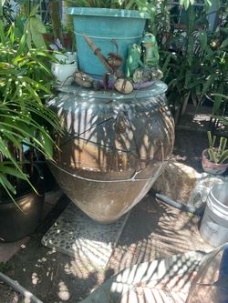 4ft Decorative Pot