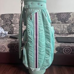 Golf club bag