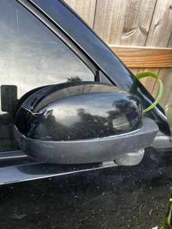 Passenger side mirror / 07 GMC Yukon