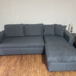 Sectional Sleeper  Couch w/storage