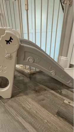 Foldable toddler slide