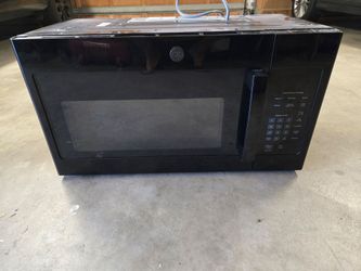 GE Over-the-Range Microwave in Black