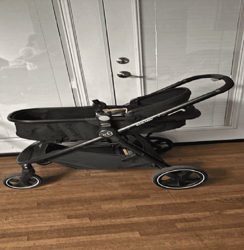 Infant Swing – Plush and Snug for Your Baby’s Relaxation us smile