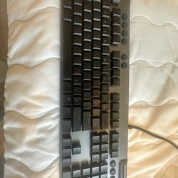 Keyboard ( Logitech 6512 Rbg)