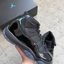 Jordan 11 Gamma Size 11🐬