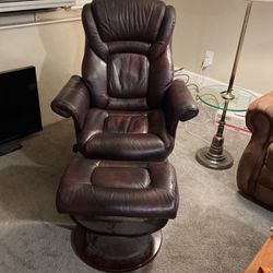 Leather chair (reclining)