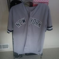 NBA New York Jersey Number 24 size Small Unisex