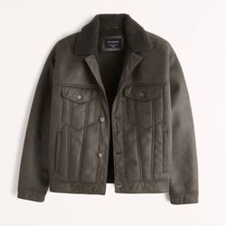 Relaxed Vegan Suede Trucker Jacket Size Large Never Worn 