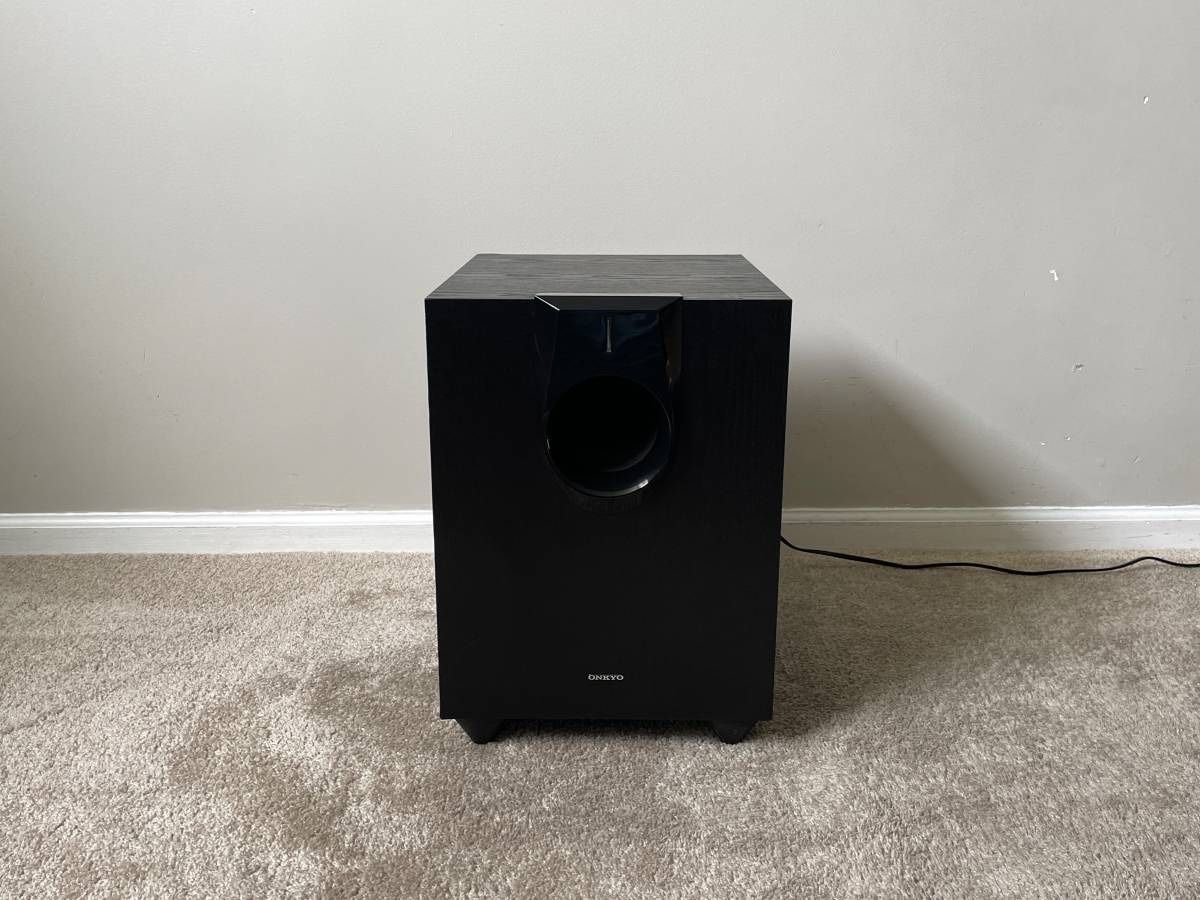 Onkyo SKW-591 Home Theater Powered Active Subwoofer 10" Woofer